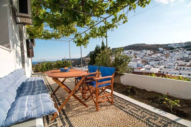 Lindos Spitaki